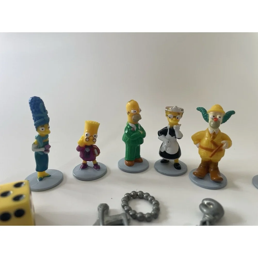 Replacement Pieces The Simpsons CLUE 2002 2nd Edition Board Game Parts - Picture 3 of 6